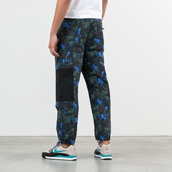 ❗️FLASH SALE❗️MEN'S Nike ACG TRAIL Camouflage Big Pocket Cargo Pants SIZE MEDIUM - Picture 4 of 13